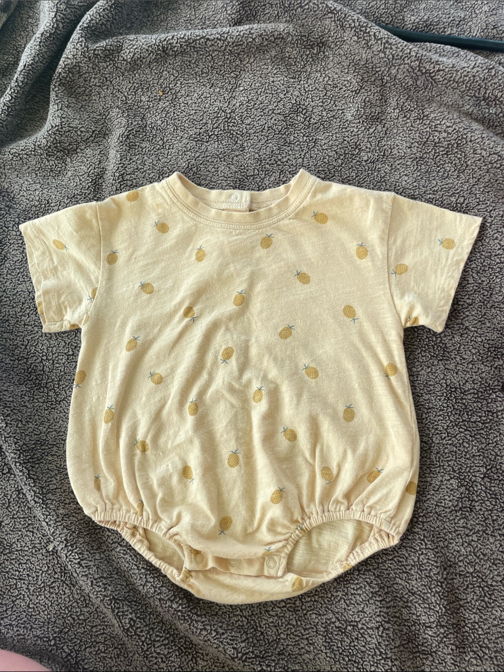 Rylee + Cru Pineapple Yellow Relaxed Bubble Romper 3-6M